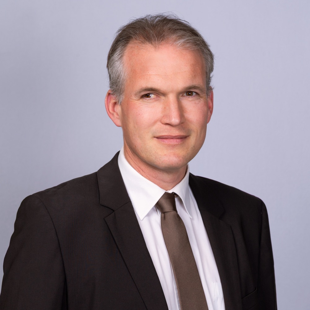 Maître David Taron, avocat en droit public à Versailles